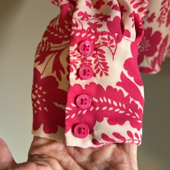 An Taylor pink floral top size S - Picture 4 of 5